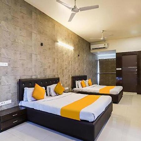 Hotel O Marigold Сурат Экстерьер фото